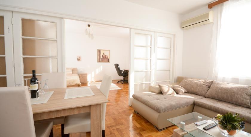 Apartments City Hall Beograd Ruang foto